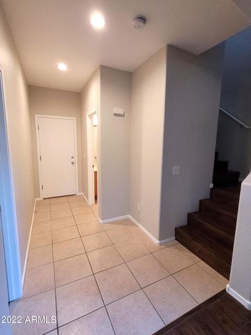 1930 E HARRISON Street, Gilbert, AZ 85295