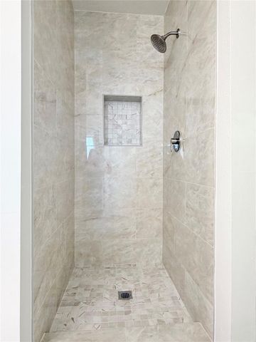 3637 Pecan Crossing Lane, La Porte, TX 77571