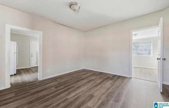 320 OLD PINE HILL ROAD, Birmingham, AL 35217