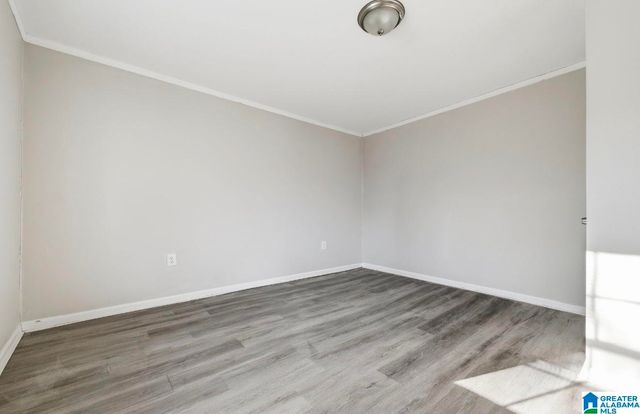 320 OLD PINE HILL ROAD, Birmingham, AL 35217