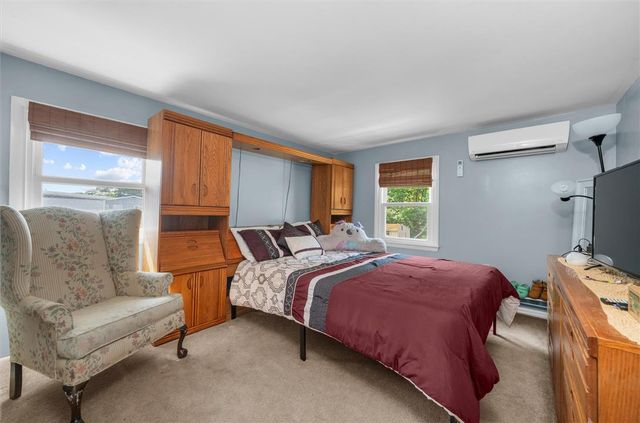 5732 Main Street, Upper Saucon Twp, PA 18034