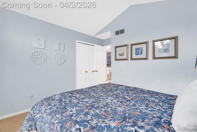 1300 Clearview Street 15, Waterford, MI 48327