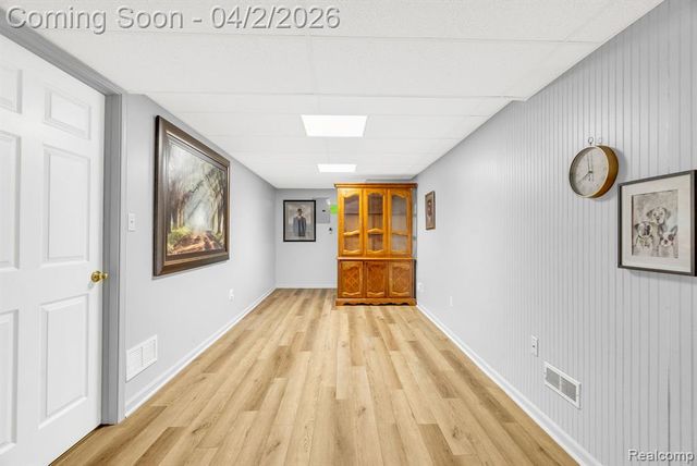 1300 Clearview Street 15, Waterford, MI 48327