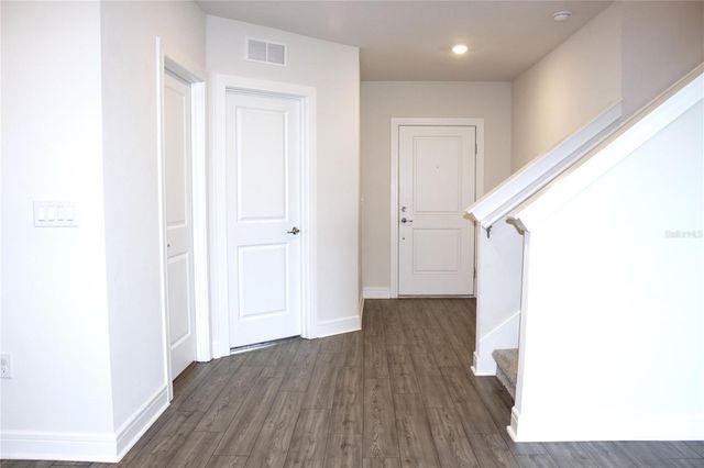 30600 THUNDERBIRD DRIVE, Wesley Chapel, FL 33545
