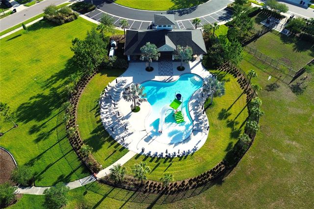 30600 THUNDERBIRD DRIVE, Wesley Chapel, FL 33545