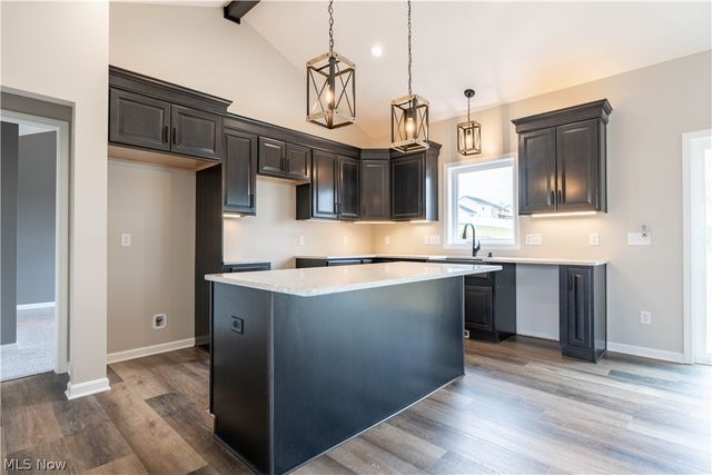 4691 Stevie Avenue SW, Massillon, OH 44646