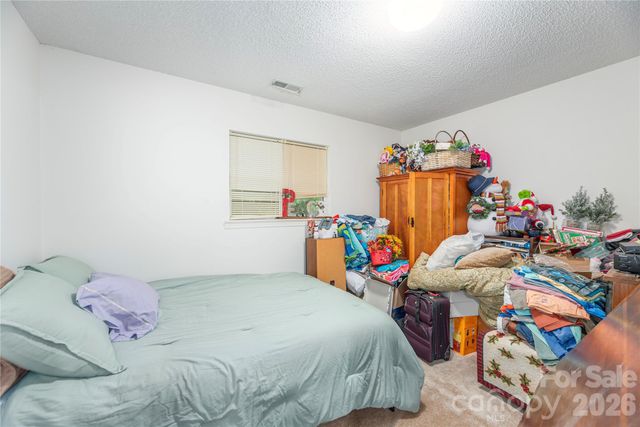 5 Summer Savory Court, Flat Rock, NC 28731