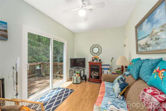 5 Summer Savory Court, Flat Rock, NC 28731