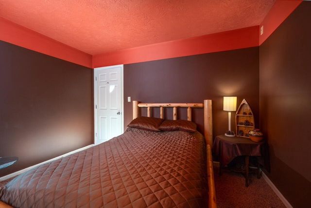 7956 N Dixon AVENUE, Hayward, WI 54843