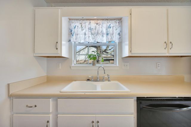 4803 Young Road, Crestview, FL 32539