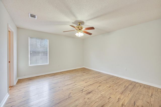 4803 Young Road, Crestview, FL 32539