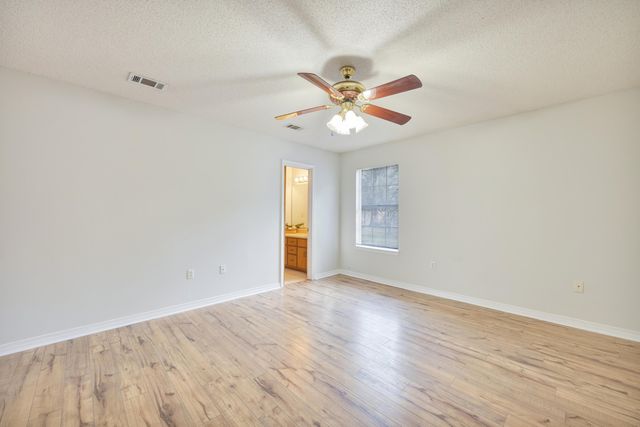 4803 Young Road, Crestview, FL 32539