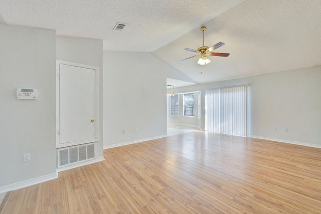 4803 Young Road, Crestview, FL 32539