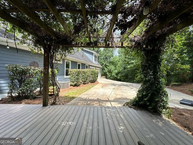 47 Stone Gate Drive NW, Cartersville, GA 30120
