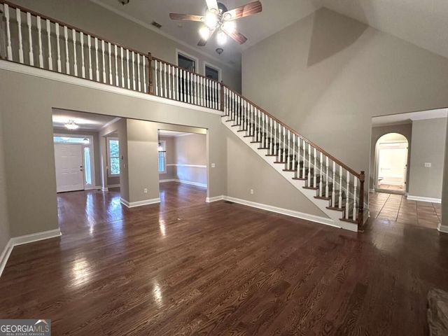 47 Stone Gate Drive NW, Cartersville, GA 30120