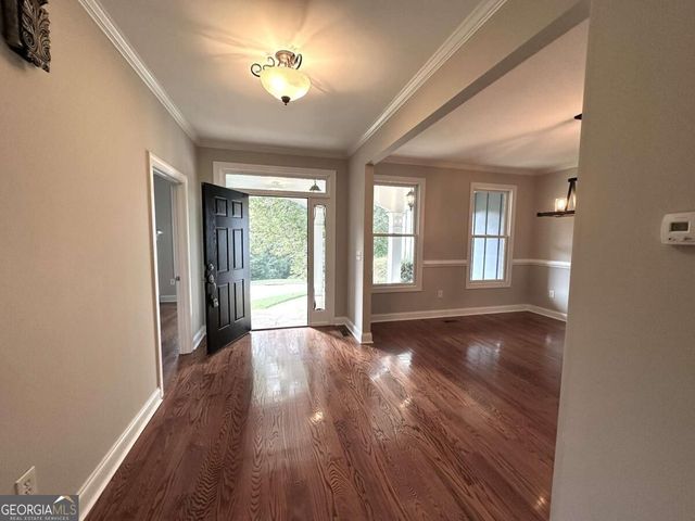 47 Stone Gate Drive NW, Cartersville, GA 30120