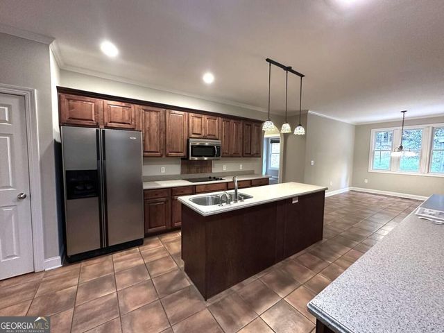 47 Stone Gate Drive NW, Cartersville, GA 30120
