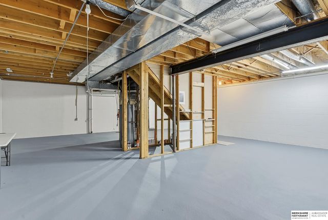 5516 N 139th Avenue, Omaha, NE 68164