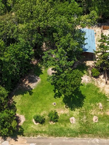 1101 Hidden Oaks Drive, Point Blank, TX 77364