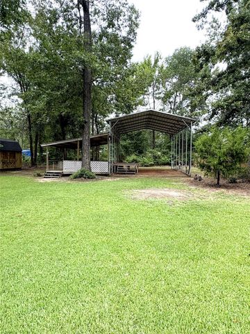 1101 Hidden Oaks Drive, Point Blank, TX 77364