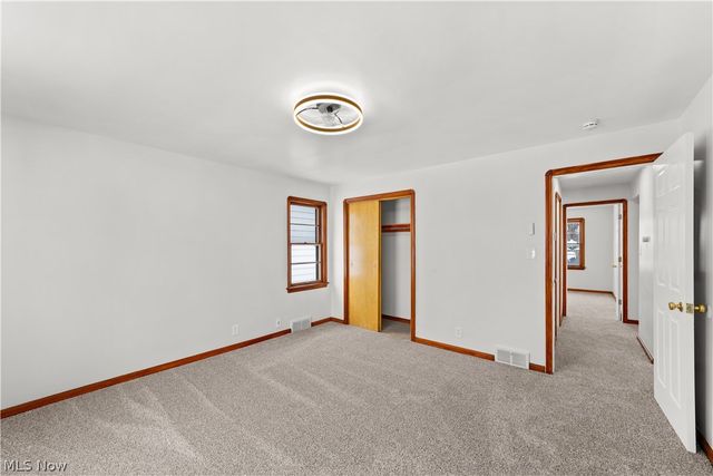 7915 Renwood Drive, Parma, OH 44129