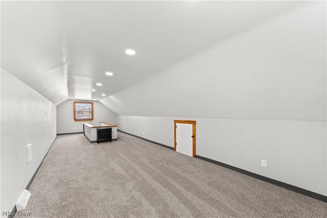 7915 Renwood Drive, Parma, OH 44129