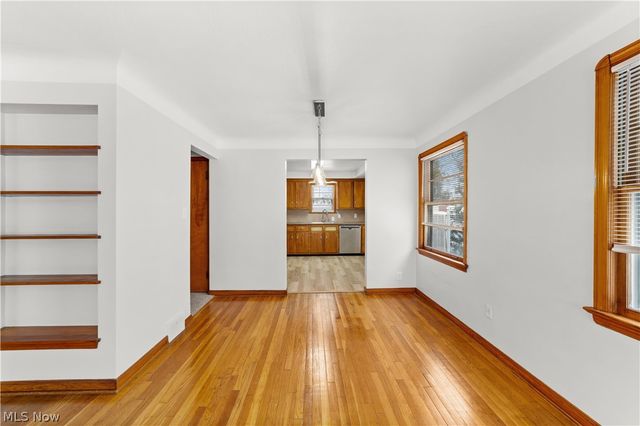 7915 Renwood Drive, Parma, OH 44129