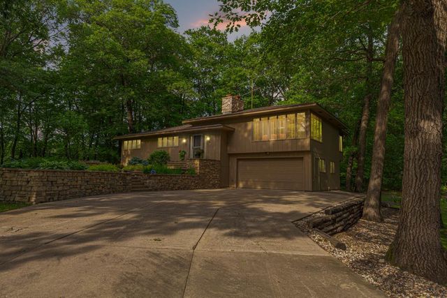 16975 Douglas Avenue, Faribault, MN 55021