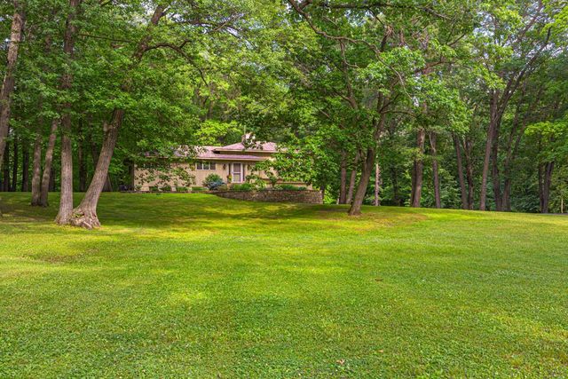 16975 Douglas Avenue, Faribault, MN 55021