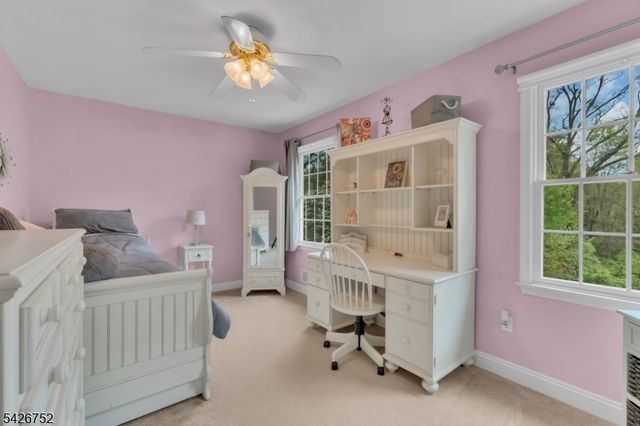 617 Van Liew Ct, Hillsborough Twp., NJ 08844
