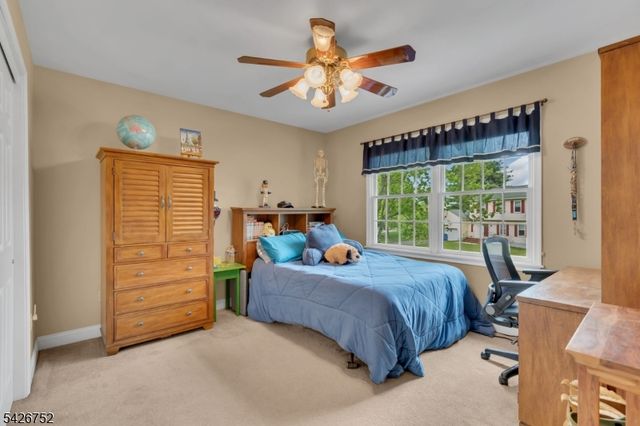 617 Van Liew Ct, Hillsborough Twp., NJ 08844