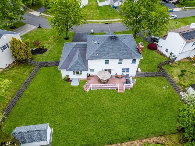617 Van Liew Ct, Hillsborough Twp., NJ 08844