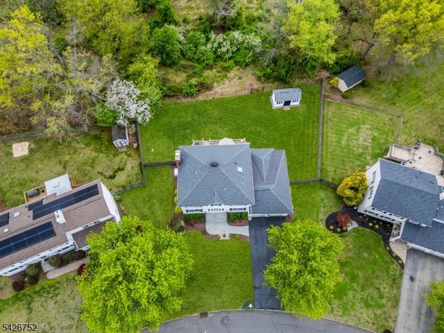 617 Van Liew Ct, Hillsborough Twp., NJ 08844