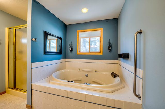 1012 Maple Ridge Court NW, Bemidji, MN 56601