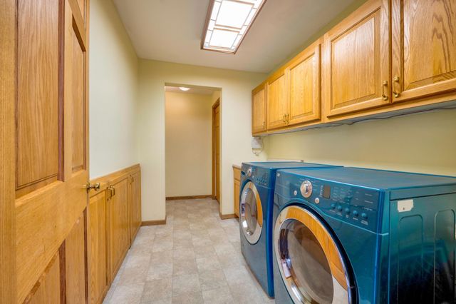 1012 Maple Ridge Court NW, Bemidji, MN 56601