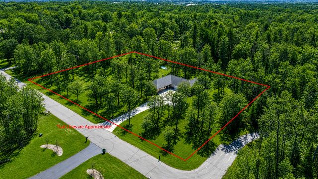 1012 Maple Ridge Court NW, Bemidji, MN 56601