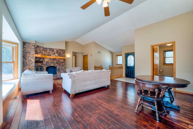 1012 Maple Ridge Court NW, Bemidji, MN 56601