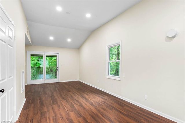 6200 Ridge Road, Tobaccoville, NC 27050