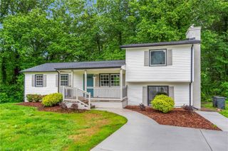 6200 Ridge Road, Tobaccoville, NC 27050
