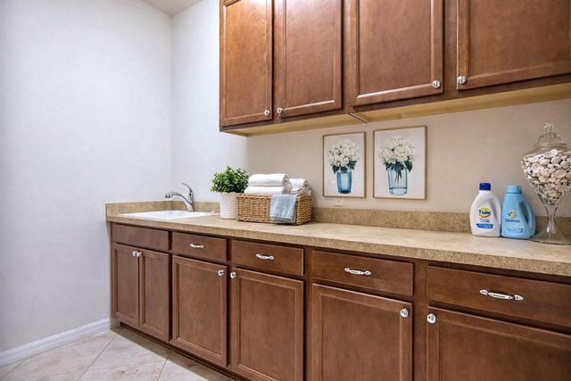 1907 BOTTLEBRUSH WAY, North Port, FL 34289