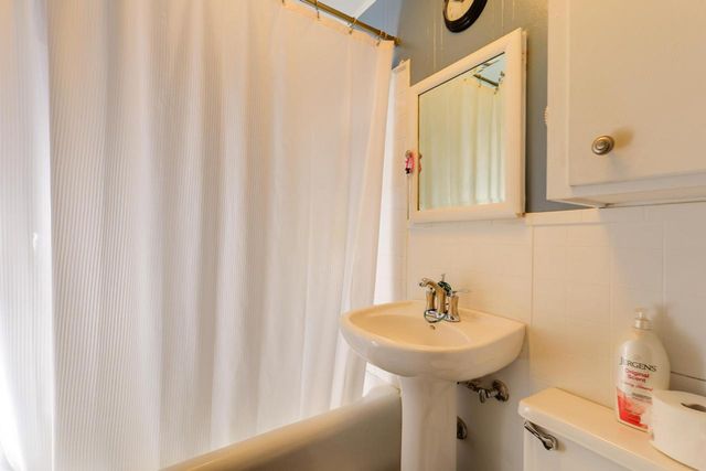 621 Marshall STREET, Manitowoc, WI 54220