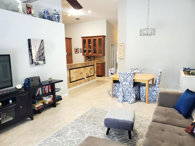 8454 Logia Circle, Boynton Beach, FL 33472