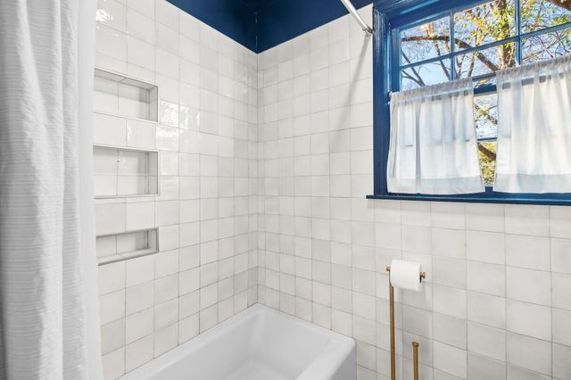 6023 QUINCE RD, Memphis, TN 38119