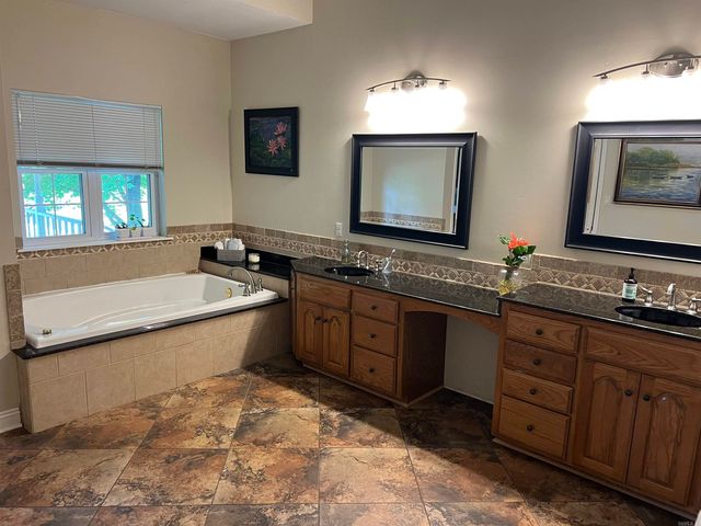 1155 LISA LANE, Conway, AR 72034