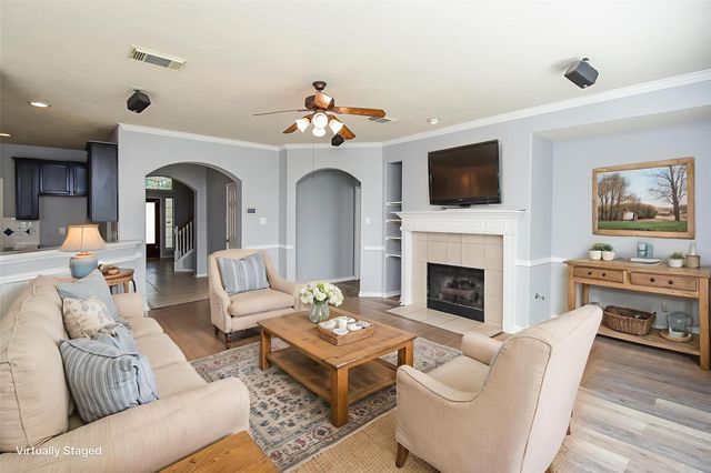 3918 Austin Lake Court, Pearland, TX 77581