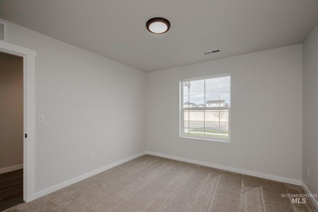 15382 Albatross Ave, Nampa, ID 83651