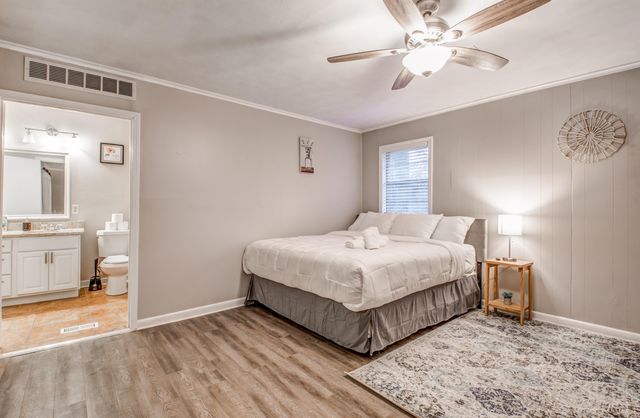 4850 FLAMINGO RD, Memphis, TN 38117