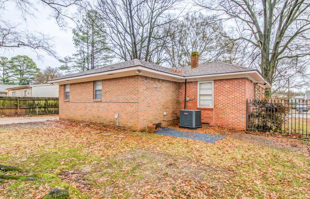 4850 FLAMINGO RD, Memphis, TN 38117