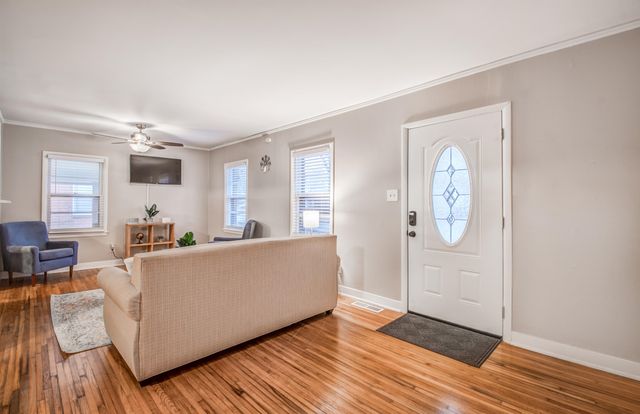 4850 FLAMINGO RD, Memphis, TN 38117