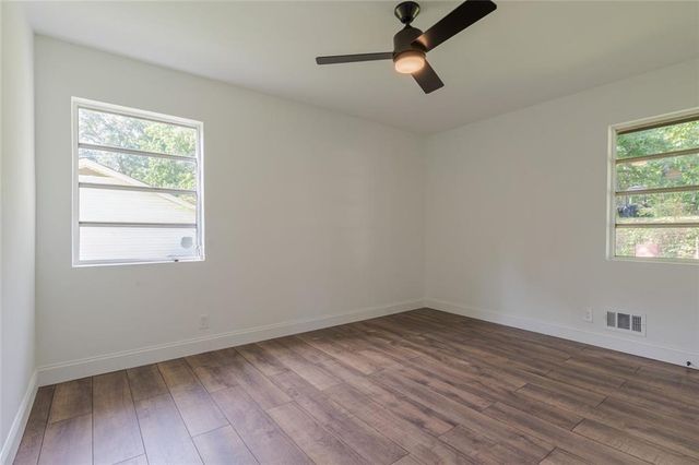 5207 Dixie Lake Road, Union City, GA 30291